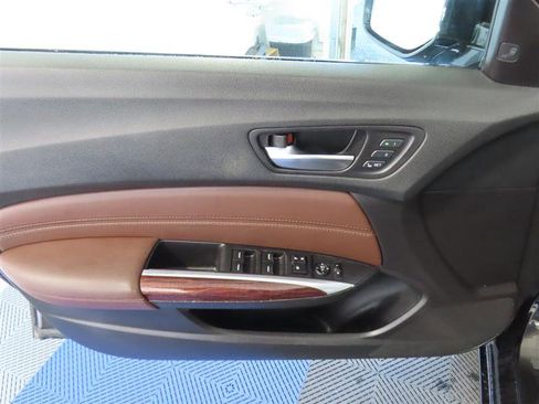 Used 2015 Acura TLX w/ Technology Package image 15