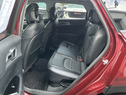 Certified 2023 Kia Sportage SX Prestige AWD/4WD image 10