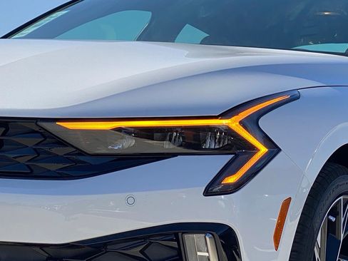 New 2026 Kia K5 GT-Line FWD image 8