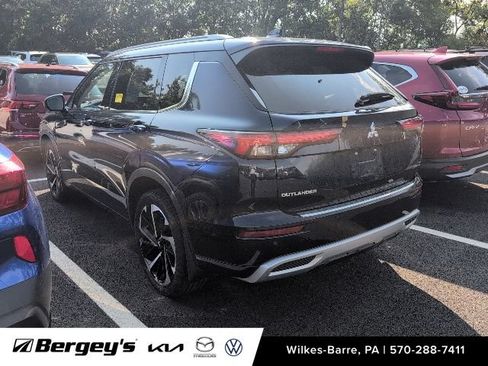 Used 2023 Mitsubishi Outlander SEL AWD/4WD image 9