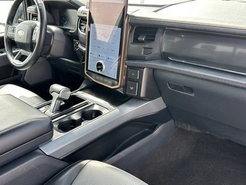 Used 2022 Ford F150 Lightning Lariat AWD/4WD image 11