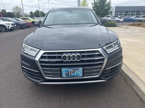 Used 2018 Audi Q5 2.0T Premium Plus w/ Premium Plus Package AWD/4WD image 5