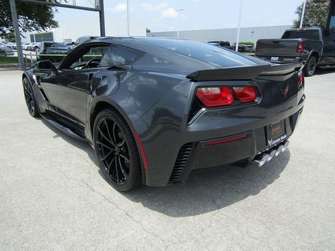 Used 2018 Chevrolet Corvette Grand Sport RWD image 7