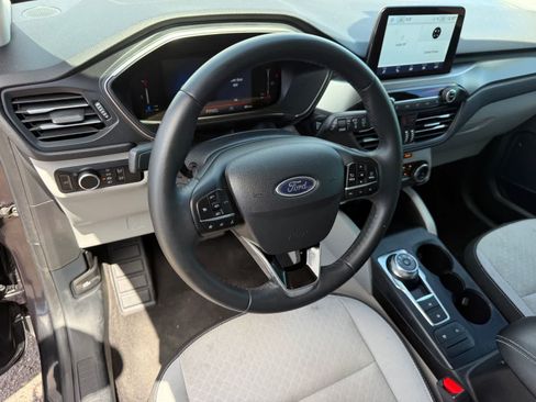 Used 2024 Ford Escape Active FWD image 16