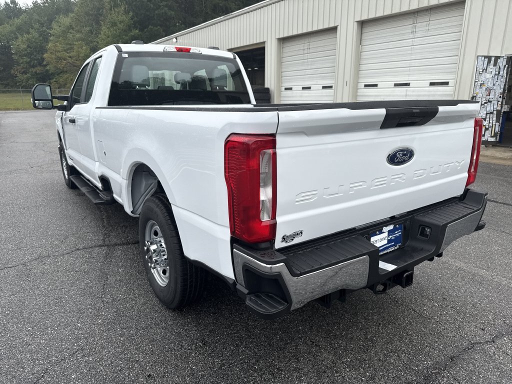New 2026 Ford F350 XL w/ XL Driver Assist Package RWD image 5