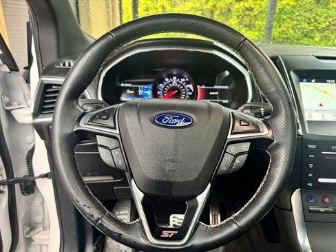 Used 2019 Ford Edge ST w/ Equipment Group 401A image 24