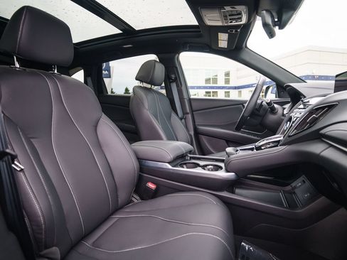 Certified 2025 Acura RDX SH-AWD image 18