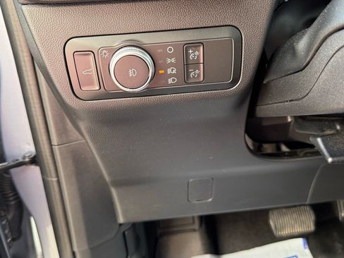 Used 2022 Ford Escape SEL w/ SEL Stealth AWD Package image 12