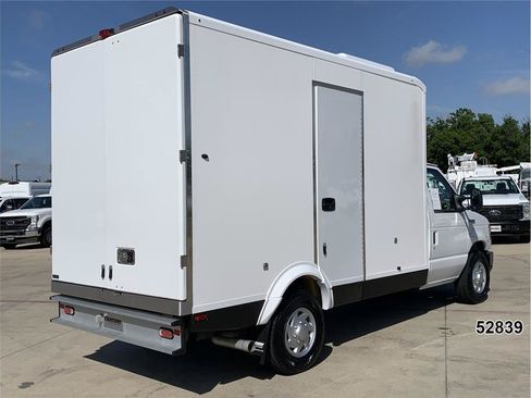 Used 2023 Ford E-350 and Econoline 350 Super Duty w/ Power Windows & Locks Group RWD image 2