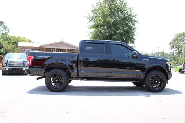 Used 2017 Ford F150 XLT w/ Equipment Group 302A Luxury AWD/4WD image 4