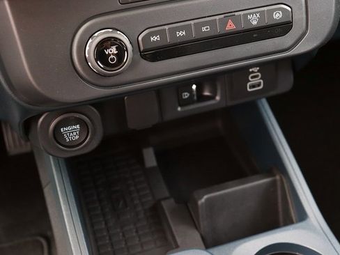 New 2025 Ford Maverick Tremor image 21