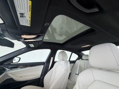 Certified 2023 BMW 540i w/ M Sport Package image 33