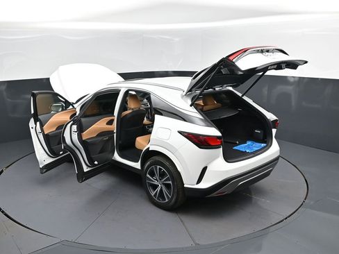 New 2026 Lexus RX 350 FWD image 2