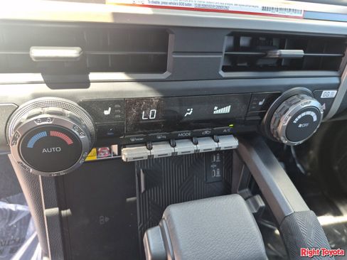 New 2026 Toyota Tacoma TRD Off-Road AWD/4WD image 18