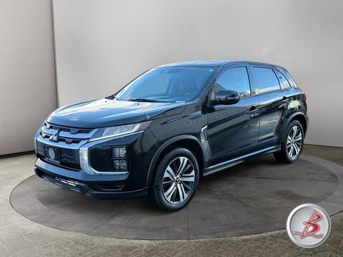 Used 2020 Mitsubishi Outlander Sport SE image 3