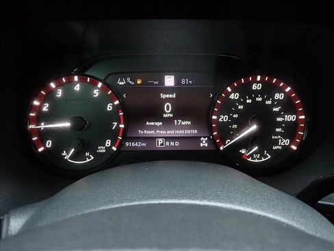 Used 2020 Nissan Titan PRO-4X w/ Pro-4x Convenience Package AWD/4WD image 24