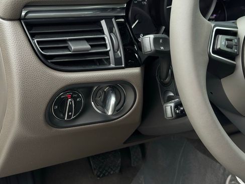 New 2025 Porsche Macan image 22