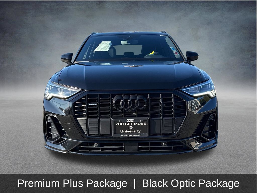 Used 2024 Audi Q3 2.0T Premium Plus w/ Premium Plus Package AWD/4WD image 2
