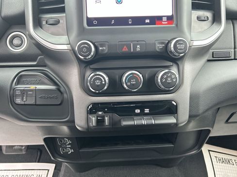 Used 2024 RAM 2500 Big Horn image 19