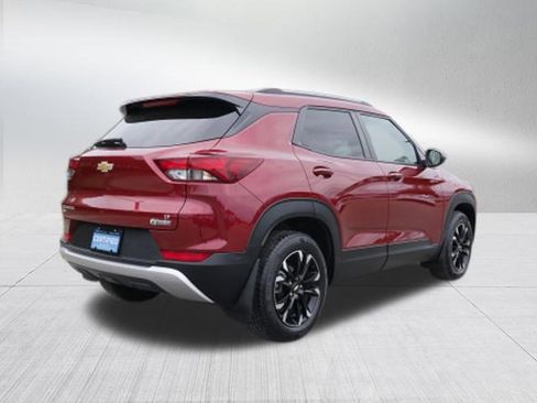 Certified 2022 Chevrolet TrailBlazer LT image 3