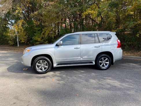 Used 2013 Lexus GX 460 Premium image 9