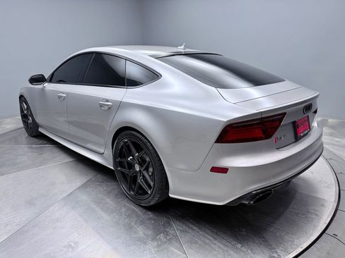 Used 2017 Audi RS 7 Prestige w/ Carbon-Optic Package image 7