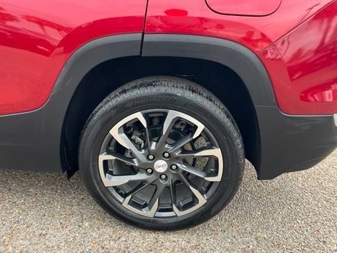 Used 2023 GMC Terrain SLT FWD image 10