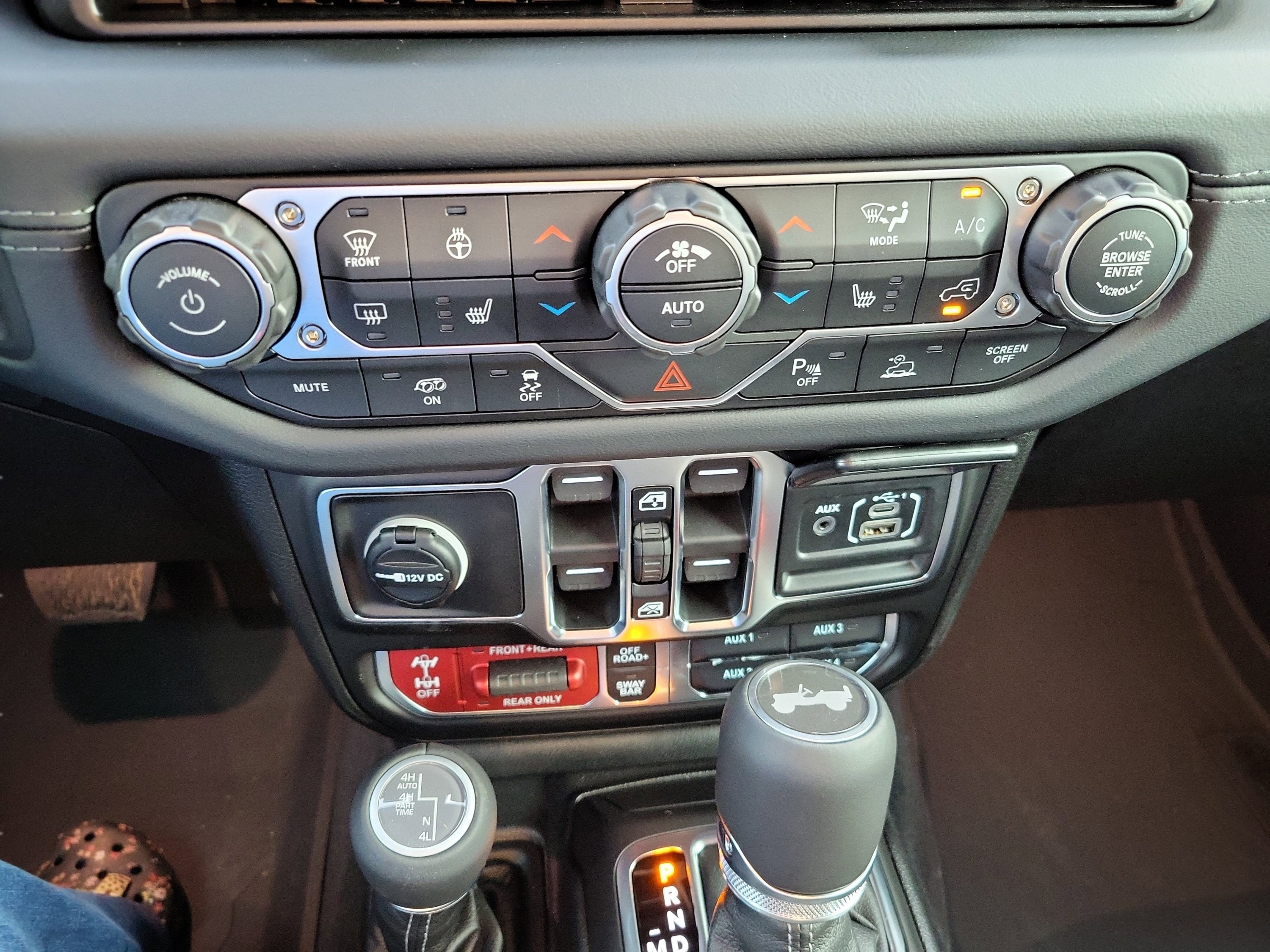 New 2026 Jeep Wrangler Unlimited Rubicon 392 w/ Quick Order Package 27X Moab AWD/4WD image 37
