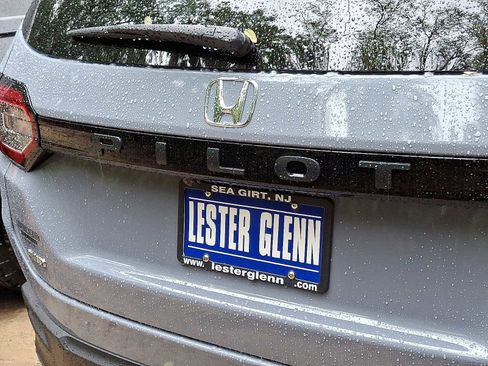 New 2025 Honda Pilot Elite image 4