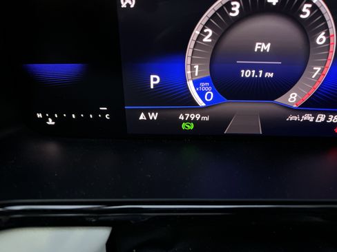 Certified 2025 Volkswagen Taos S image 21