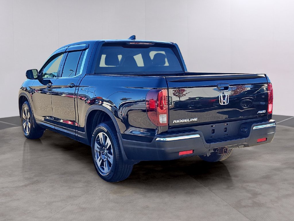 Certified 2017 Honda Ridgeline RTL image 6