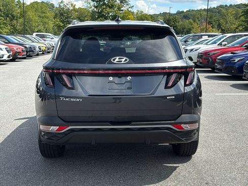 Used 2022 Hyundai Tucson SEL w/ Cargo Package AWD/4WD image 5
