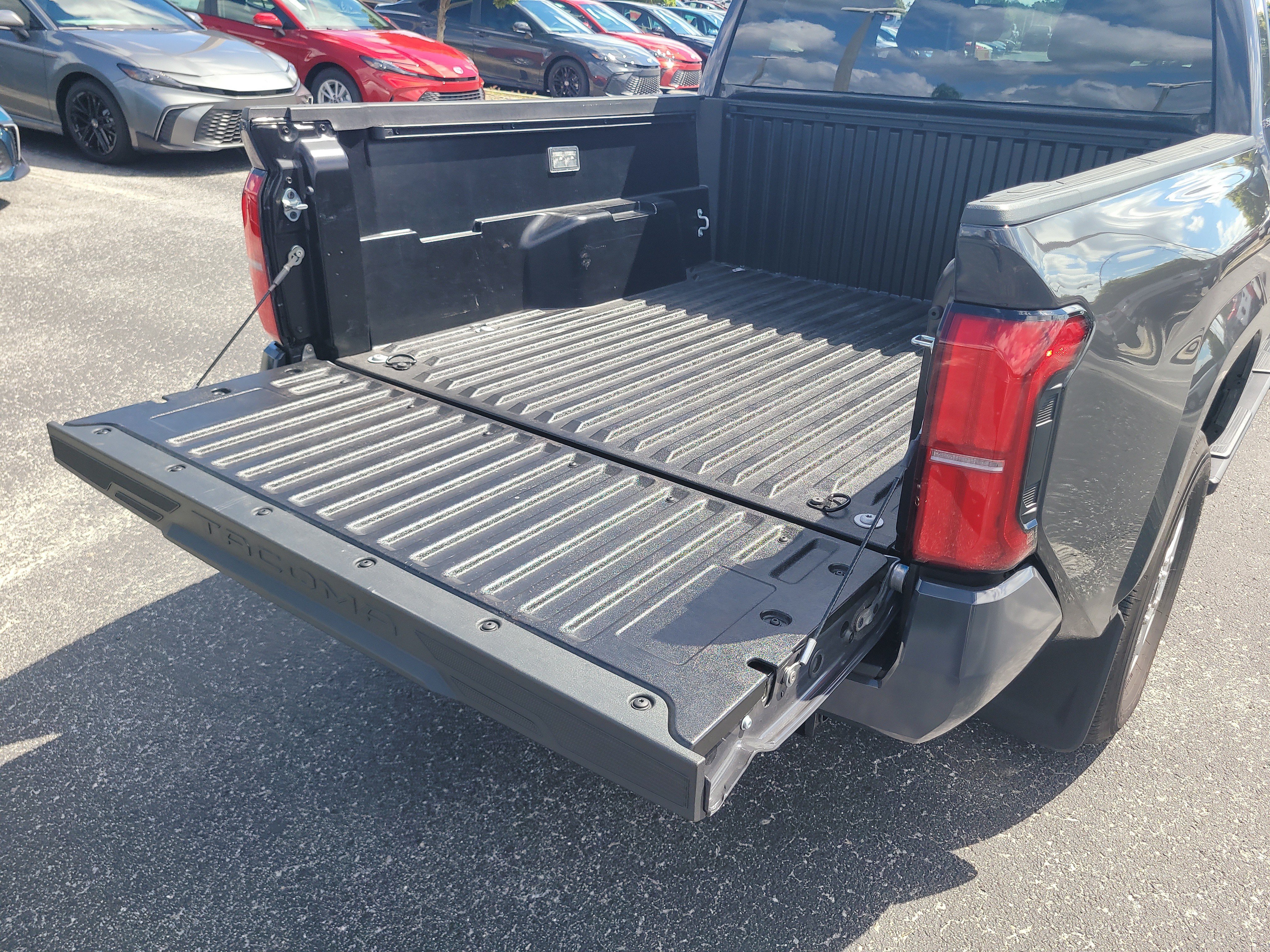 Used 2025 Toyota Tacoma SR5 RWD image 12