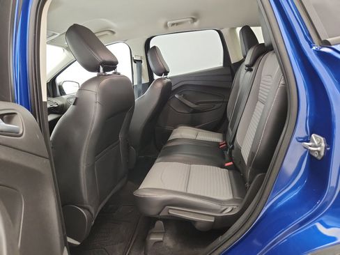 Used 2018 Ford Escape SE w/ SE Sport Appearance Package AWD/4WD image 31