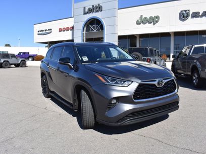 Used 2024 Toyota Highlander Limited