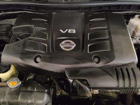 Used 2018 Nissan Armada Platinum w/ Captain Seat Package RWD image 30