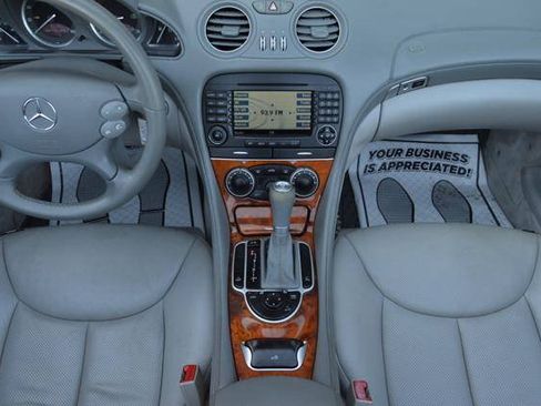Used 2005 Mercedes-Benz SL 500 image 23