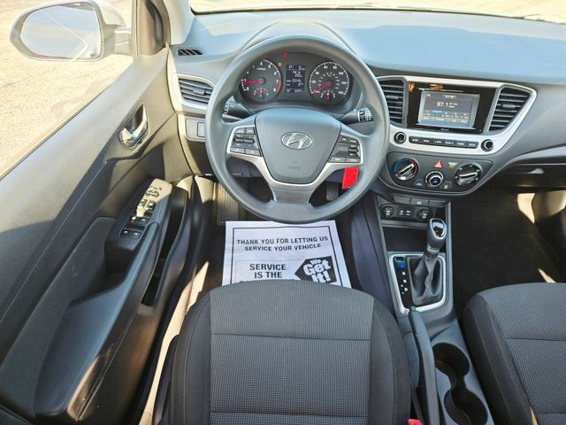 Used 2020 Hyundai Accent SE FWD image 11