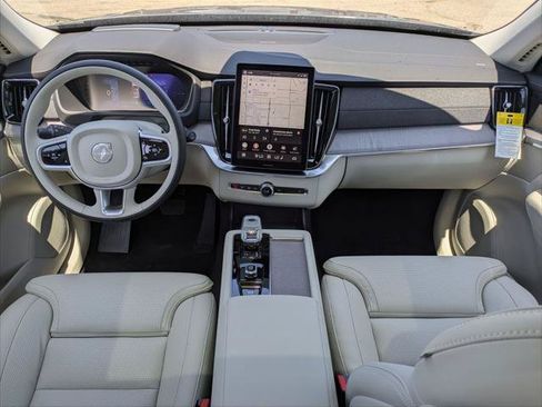 New 2026 Volvo XC90 T8 Ultra w/ Protection Package AWD/4WD image 11
