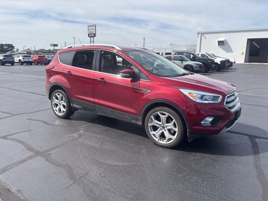 Used 2019 Ford Escape Titanium FWD image 10