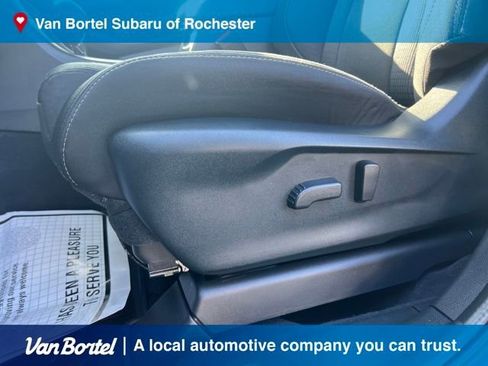 Certified 2023 Subaru Ascent Premium w/ Convenience Package image 13