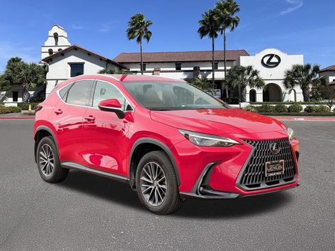 Used 2024 Lexus NX 250 FWD w/ Towing Package (2000 Lbs) image 1