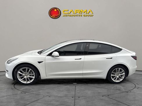 Used 2022 Tesla Model 3 Long Range image 3