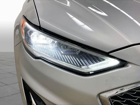 Used 2019 Ford Fusion Titanium FWD image 27