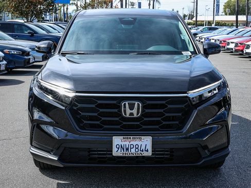 Used 2025 Honda CR-V LX image 2