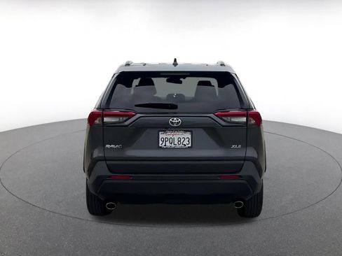 Used 2025 Toyota RAV4 XLE image 12