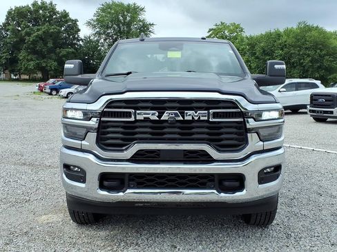 Used 2026 RAM 2500 Big Horn AWD/4WD image 6