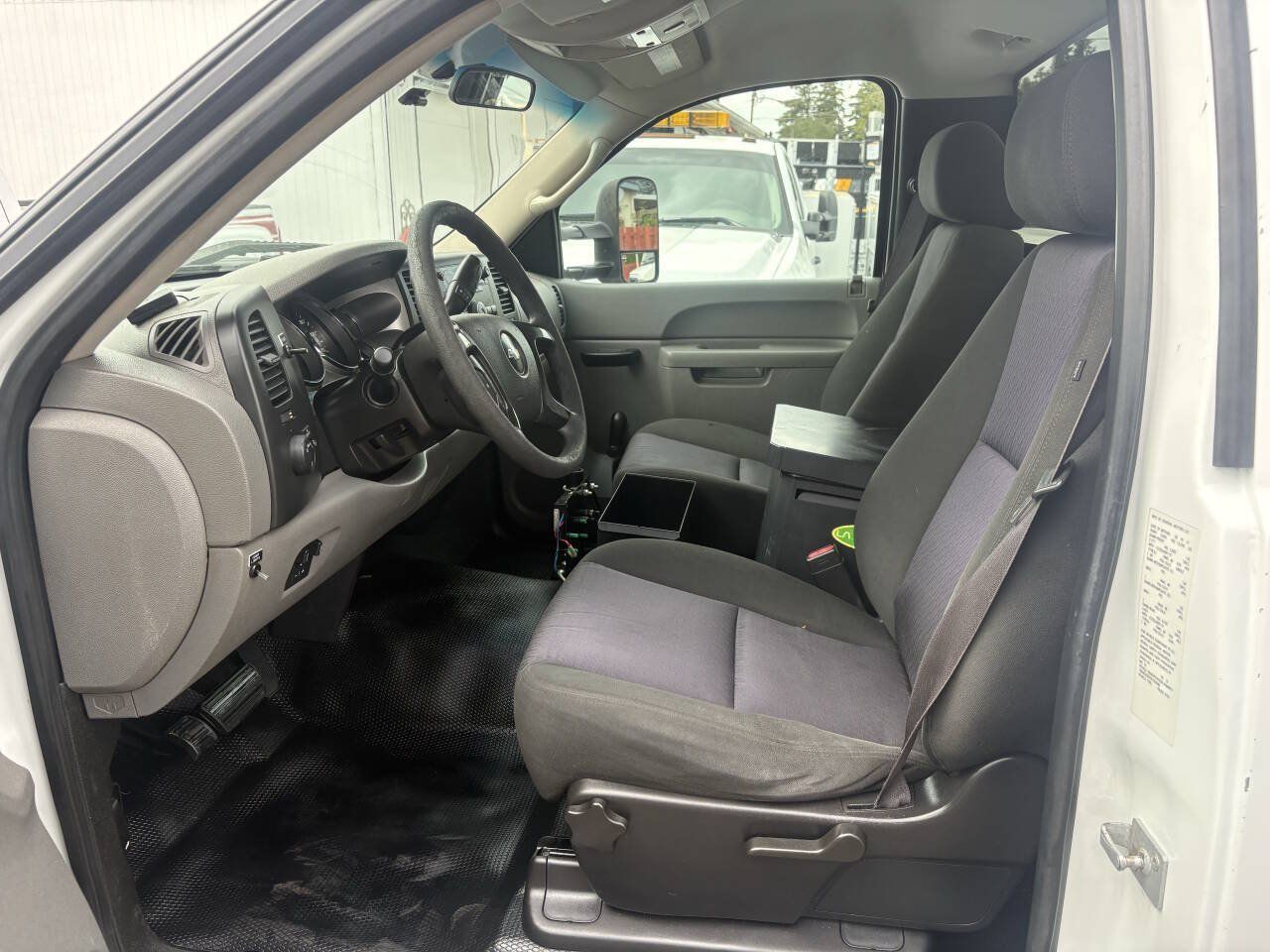 Used 2012 Chevrolet Silverado 3500 W/T RWD image 27
