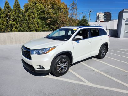 Used 2016 Toyota Highlander XLE