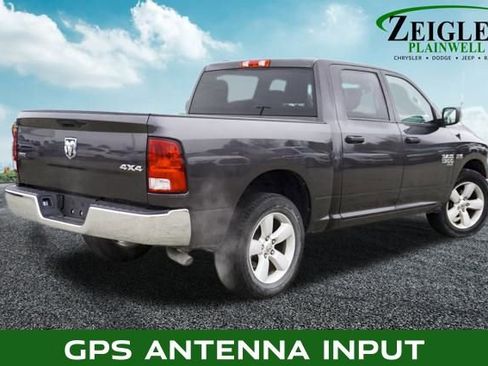 Used 2023 RAM 1500 Classic SLT image 3